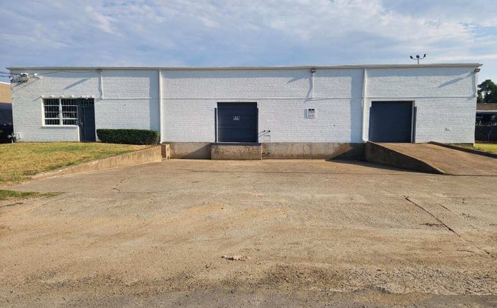 Pictures of Mixed Use, Industrial, Land property located at 2839 Nagle St, Dallas, TX 75220 for sales - image #1