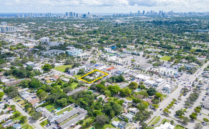 Pictures of Multifamily, Land, Mixed Use property located at 2704 Polk St, Hollywood, FL 33020 for sales - image #1