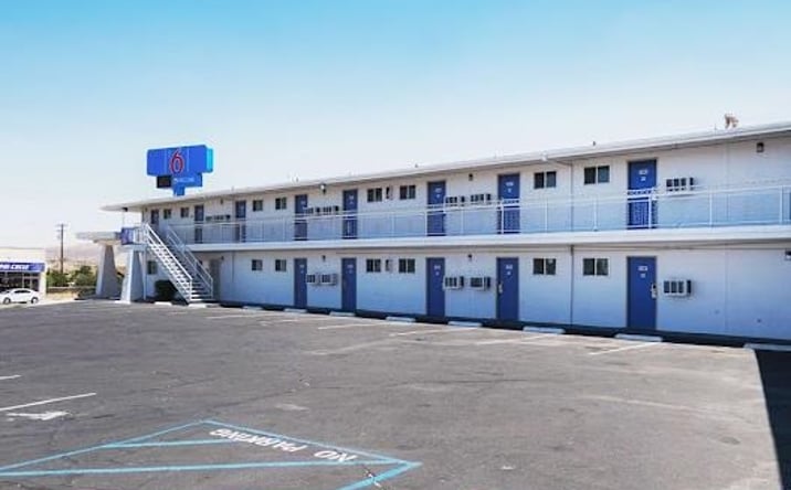 Pictures of Hospitality property located at 1350 Main St, Barstow, CA 92311 for sales - image #1