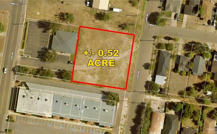 Pictures of Land property located at 302 S 19th Avenue, Edinburg, TX 78539 for sales - image #1
