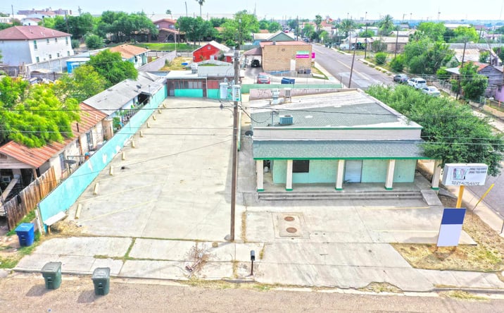 Pictures of Retail, Land property located at 401 E Stewart St, LAREDO, TX 78040 for sales - image #1