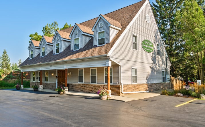 Pictures of Office property located at 1125 N Delany Rd, Gurnee, IL 60031 for sales - image #1
