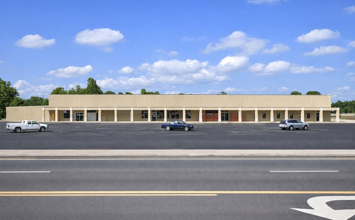 Pictures of Retail, Industrial property located at 306 Main St SE, Hanceville, AL 35077 for sales - image #1