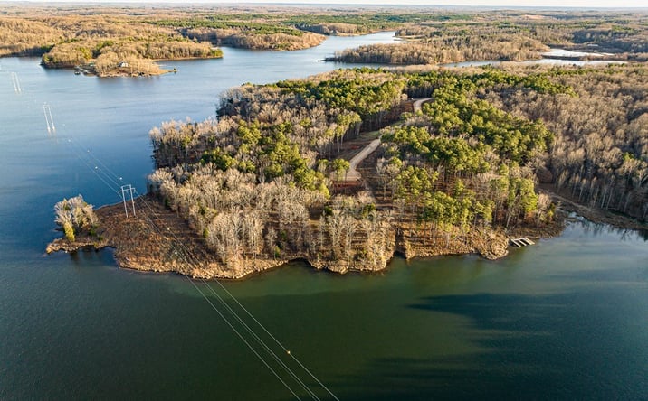 Pictures of Land property located at Lot 3 Stately Oaks Dr, Huntingdon, TN 38344 for sales - image #1