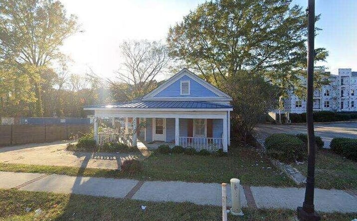 Pictures of Office property located at 205 N Main Street N, Jonesboro, GA 30236 for sales - image #1