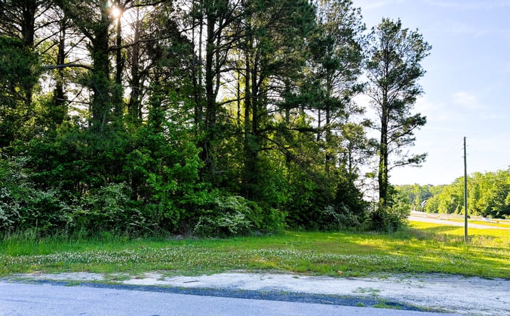 Pictures of Land property located at 200 Regalwood Dr, Jacksonville, NC 28546 for sales - image #1
