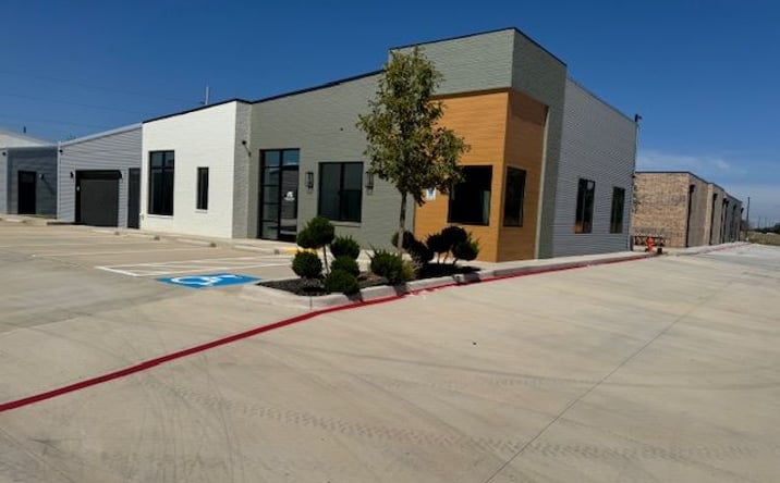 Pictures of Office, Mixed Use property located at 8341 Upland Ave, Lubbock, TX 79424 for sales - image #1