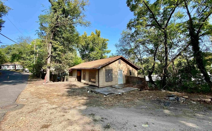 Pictures of Multifamily property located at 111 Shadow Terrace, Hot Springs, AR 71901 for sales - image #1