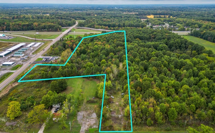 Pictures of Land property located at 0 Mahoning Ave, Lake Milton, OH 44429 for sales - image #1