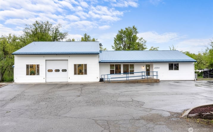 Pictures of Special Purpose property located at 2590 Elmway, Okanogan, WA 98840 for sales - image #1