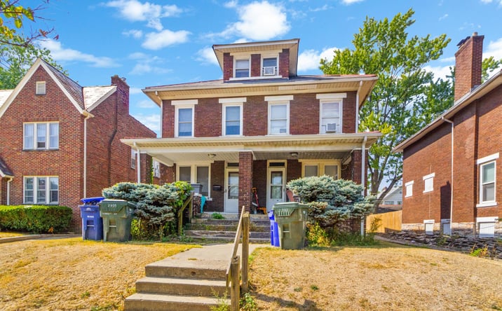 Pictures of Multifamily property located at 2395 Summit Street, Columbus, OH 43202 for sales - image #1