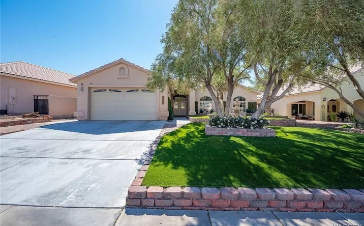 Pictures of Senior Living property located at 1974 Clear Lake Dr, Fort Mohave, AZ 86426 for sales - image #1