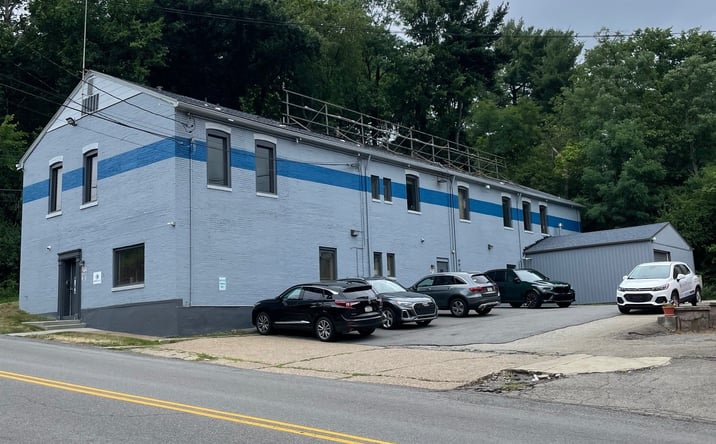 Pictures of Industrial, Mixed Use, Office property located at 108 Rosslyn Rd, Carnegie, PA 15106 for sales - image #1