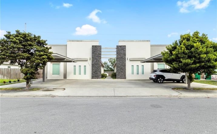 Pictures of Multifamily property located at 1503 S Pamplona Street, Pharr, TX 78577 for sales - image #1