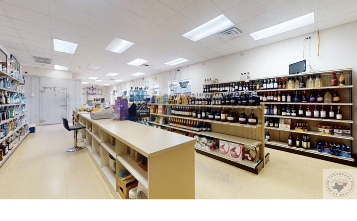 Pictures of Retail property located at 914 N State Line Ave, Texarkana, AR 71854 for sales - image #1