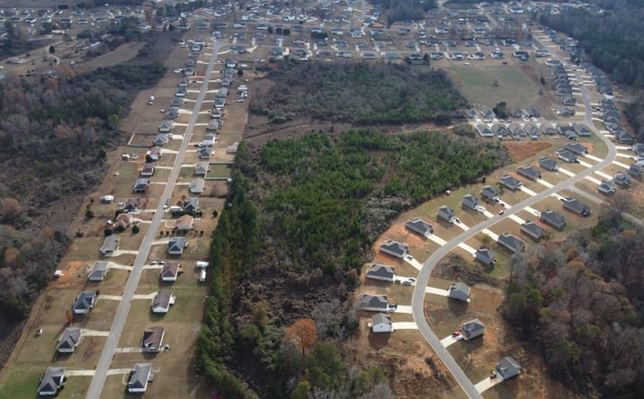 Pictures of Land property located at 33.778144, -85.811200, Weaver, AL 36265 for sales - image #1