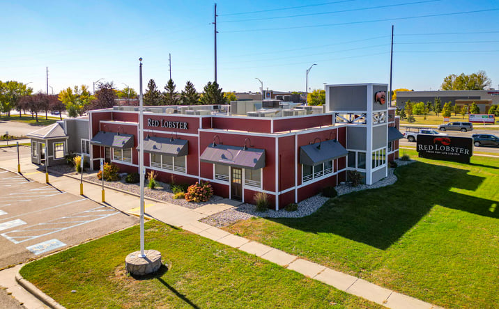 Pictures of Retail property located at 2675 32nd Ave S, Grand Forks, ND 58201 for sales - image #1