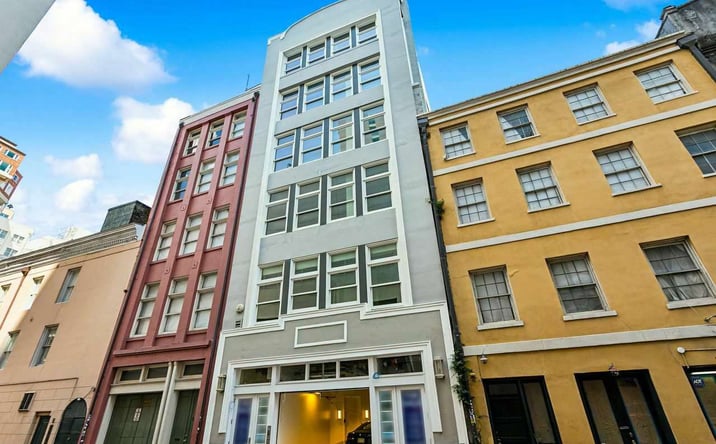 Pictures of Multifamily property located at 535 Iberville St, New Orleans, LA 70130 for sales - image #1