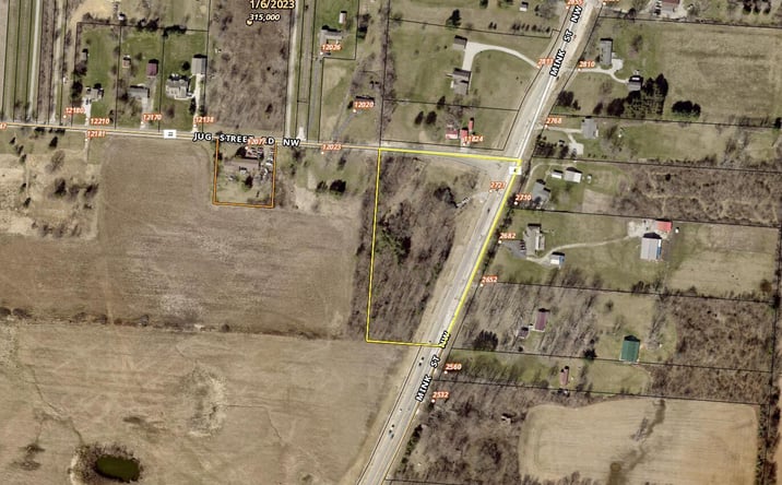 Pictures of Mixed Use, Retail, Office property located at 2721 Mink Street NW, Johnstown, OH 43031 for sales - image #1