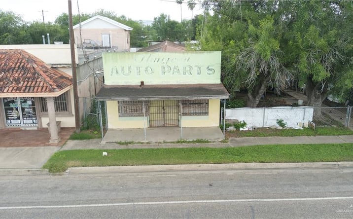 Pictures of Land, Retail property located at 514 N Broadway Street, Elsa, TX 78543 for sales - image #1