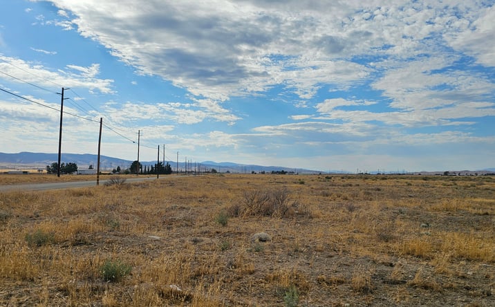 Pictures of Land property located at Avenue J / 80th St W, Lancaster, CA 93536 for sales - image #1