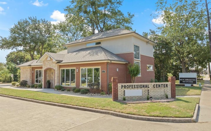 Pictures of Land property located at 802 N Jefferson Ave, Mount Pleasant, TX 75455 for sales - image #1