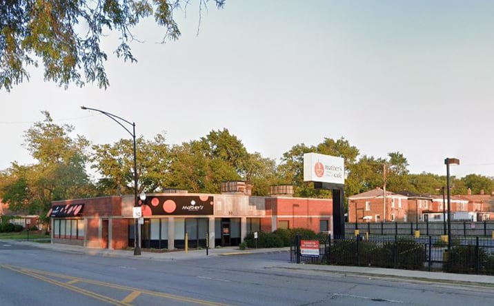 Pictures of Retail, Office property located at 15 E 83rd St, Chicago, IL 60619 for sales - image #1