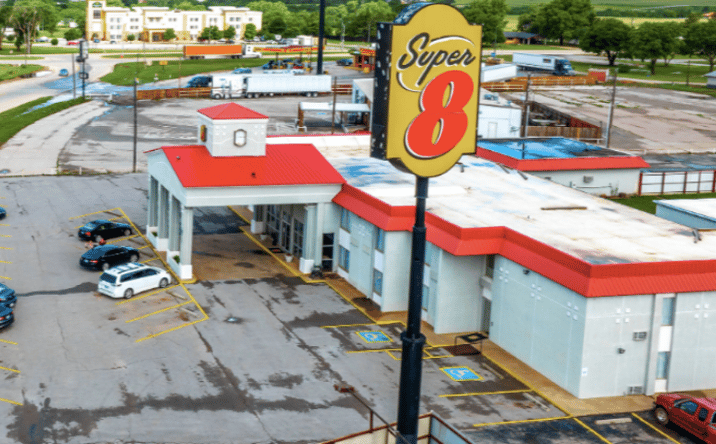 Pictures of Hospitality property located at 2801 E State Hwy 66, Elk City, OK 73644 for sales - image #1