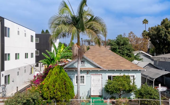Pictures of Multifamily, Land property located at 1839 W 20th St, Los Angeles, CA 90007 for sales - image #1