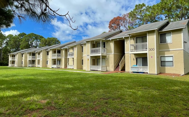 Pictures of Multifamily property located at 300 Mercury Ave SE, Palm Bay, FL 32909 for sales - image #1