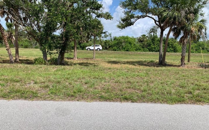 Pictures of Land property located at 24 Lark Drive, Placida, FL 33946 for sales - image #1