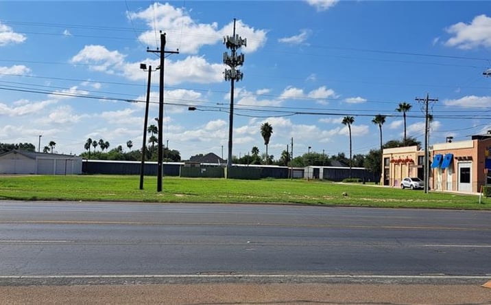 Pictures of Retail, Office, Land property located at 2215 N Conway Avenue, Mission, TX 78572 for sales - image #1