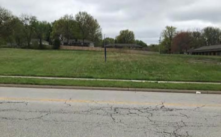 Pictures of Retail, Office, Land property located at 1130 NW South Outer Road, Blue Springs, MO 64015 for sales - image #1