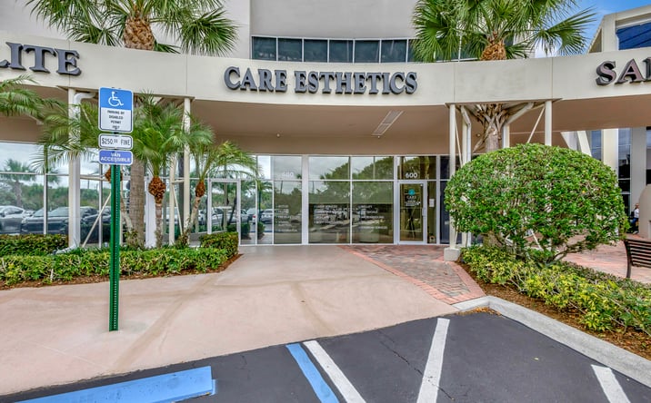 Pictures of Business for Sale, Office property located at 2151 Fl A1aalt, Jupiter, FL 33477 for sales - image #1