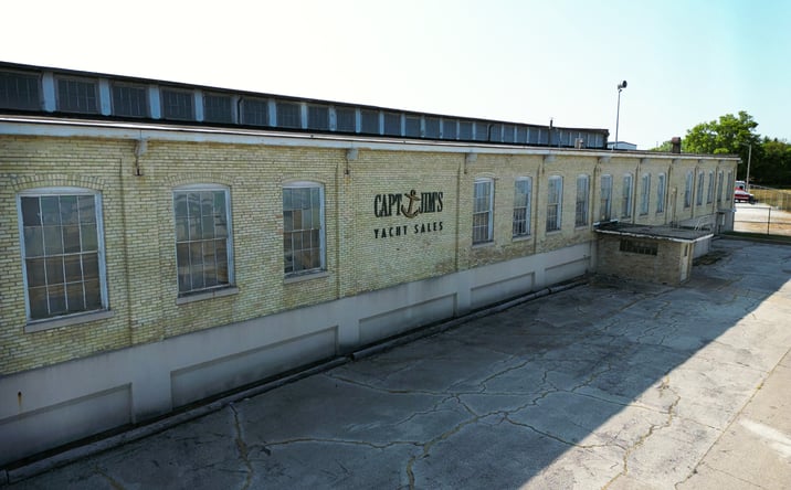 Pictures of Retail, Land, Special Purpose property located at 5136 Sheridan Rd, Kenosha, WI 53140 for sales - image #1