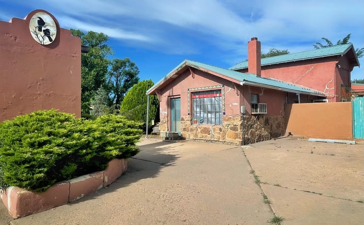 Pictures of Mixed Use, Office, Retail property located at 1133 Grand Avenue, Las Vegas, NM 87701 for sales - image #1