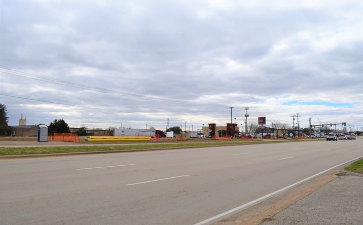 Pictures of Land property located at 2929 W Euless Blvd, Euless, TX 76040 for sales - image #1