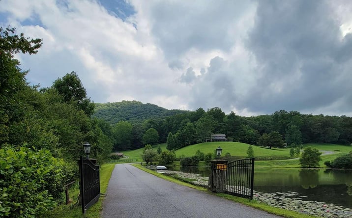 Pictures of Land property located at 25 Oak Ridge North, Hayesville, NC 28904 for sales - image #1