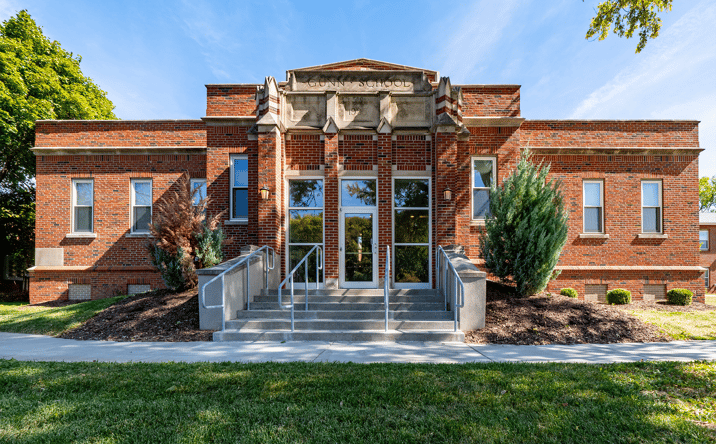 Pictures of Multifamily, Senior Living property located at 25 Linden Ave S, Council Bluffs, IA 51503 for sales - image #1