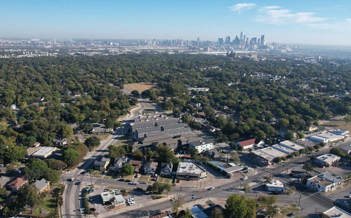 Pictures of Retail, Land property located at 901 W. Davis & 1019 Kings Hwy, Dallas, TX 75208 for sales - image #1