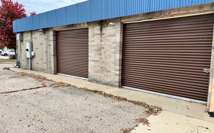 Pictures of Industrial property located at 527 W Dakota Street, Spring Valley, IL 61362 for sales - image #1