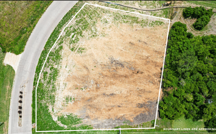 Pictures of Land property located at TBD Bagby Ave & Alliance Parkway, Hewitt, TX 76643 for sales - image #1