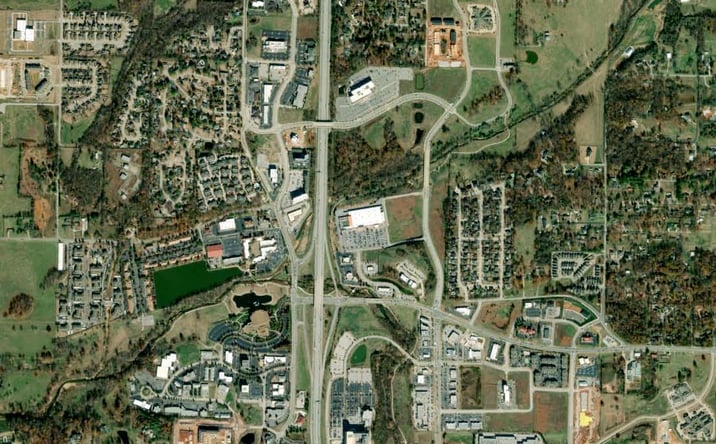 Pictures of Land property located at 706 S 52nd St, Rogers, AR 72758 for sales - image #1