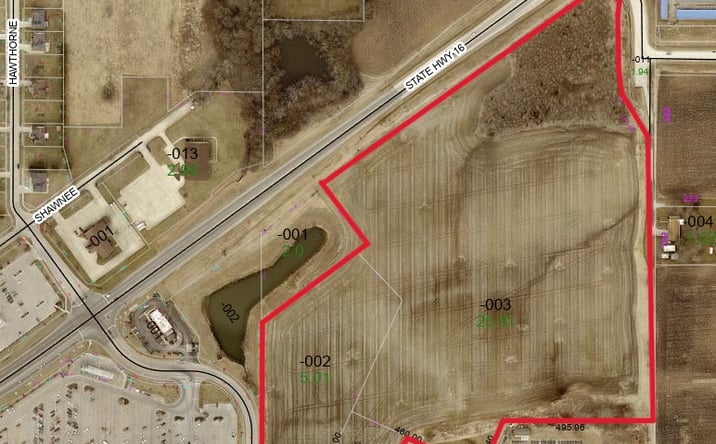 Pictures of Land property located at Lincoln Ave, Charleston, IL 61920 for sales - image #1