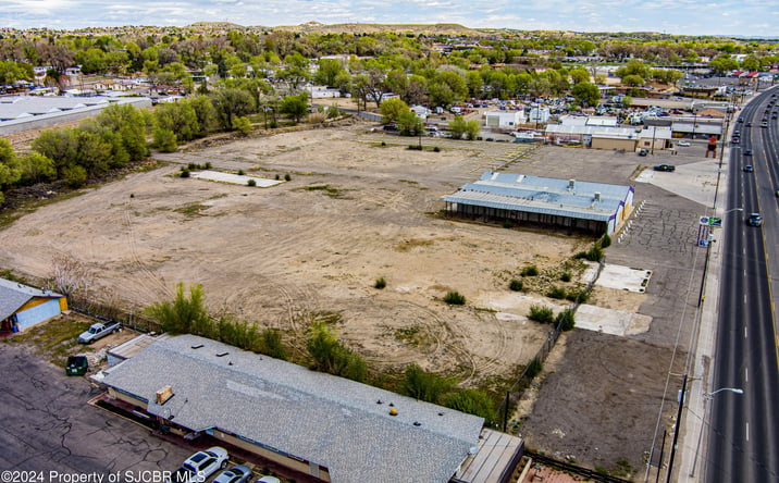 Pictures of Land property located at XX E MAIN Street, Farmington, NM 87401 for sales - image #1