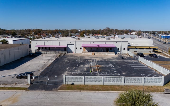 Pictures of Industrial property located at 2140 W Washington St, Orlando, FL 32805 for sales - image #1