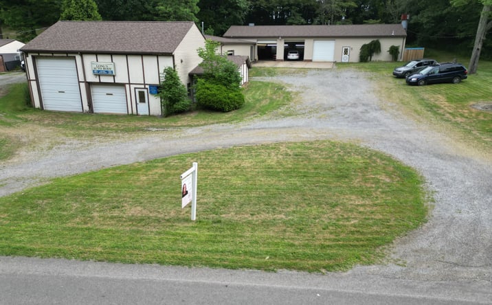 Pictures of Mixed Use property located at 131 McLafferty Rd, Fenelton, PA 16034 for sales - image #1