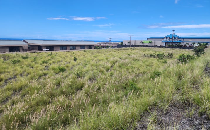 Pictures of Land property located at Olowalu St, Kailua-Kona, HI 96740 for sales - image #1