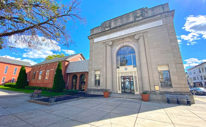Pictures of Retail, Office property located at 2 E Main St, Mechanicsburg, PA 17055 for sales - image #1