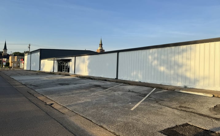 Pictures of Industrial property located at 301 S Bolton St, Jacksonville, TX 75766 for sales - image #1